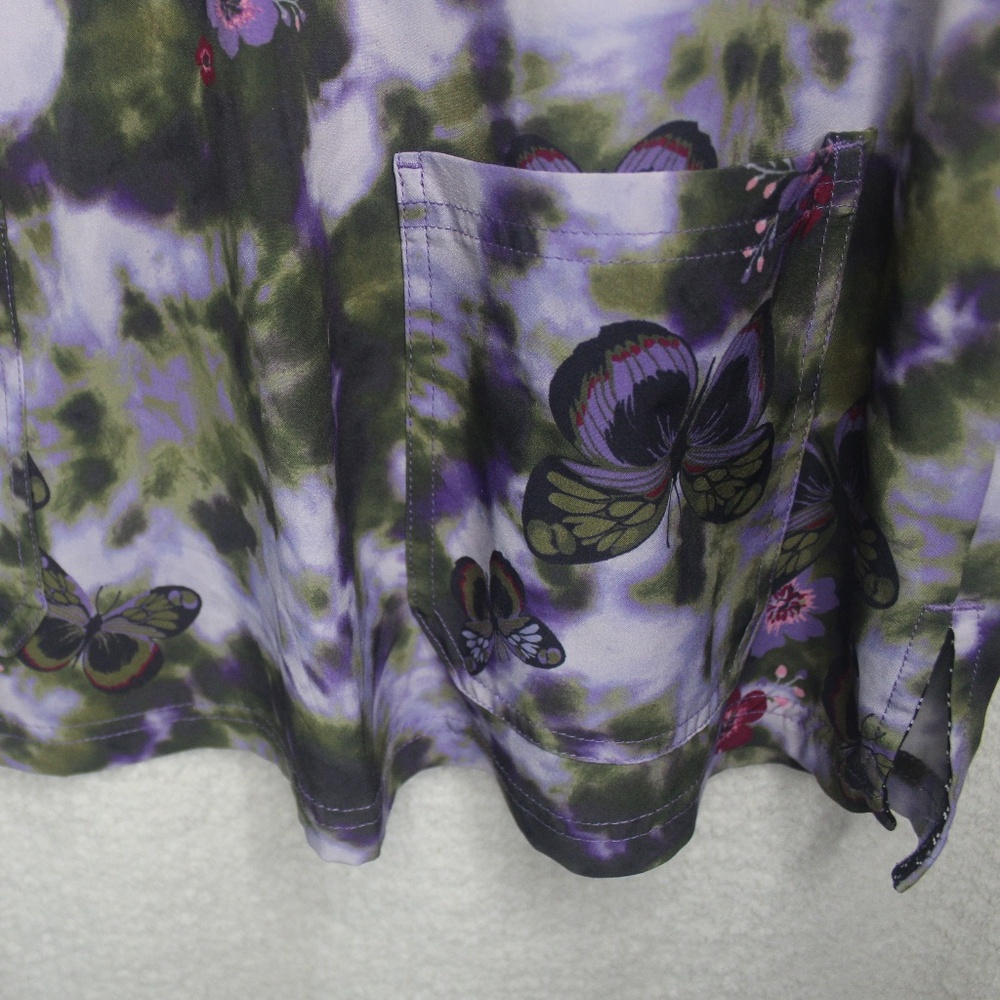 PreLoved Beyond Scrubs Womens Butterfly Floral Tie Dye  Scrub top in Sz (XL) - Picture 3 of 11